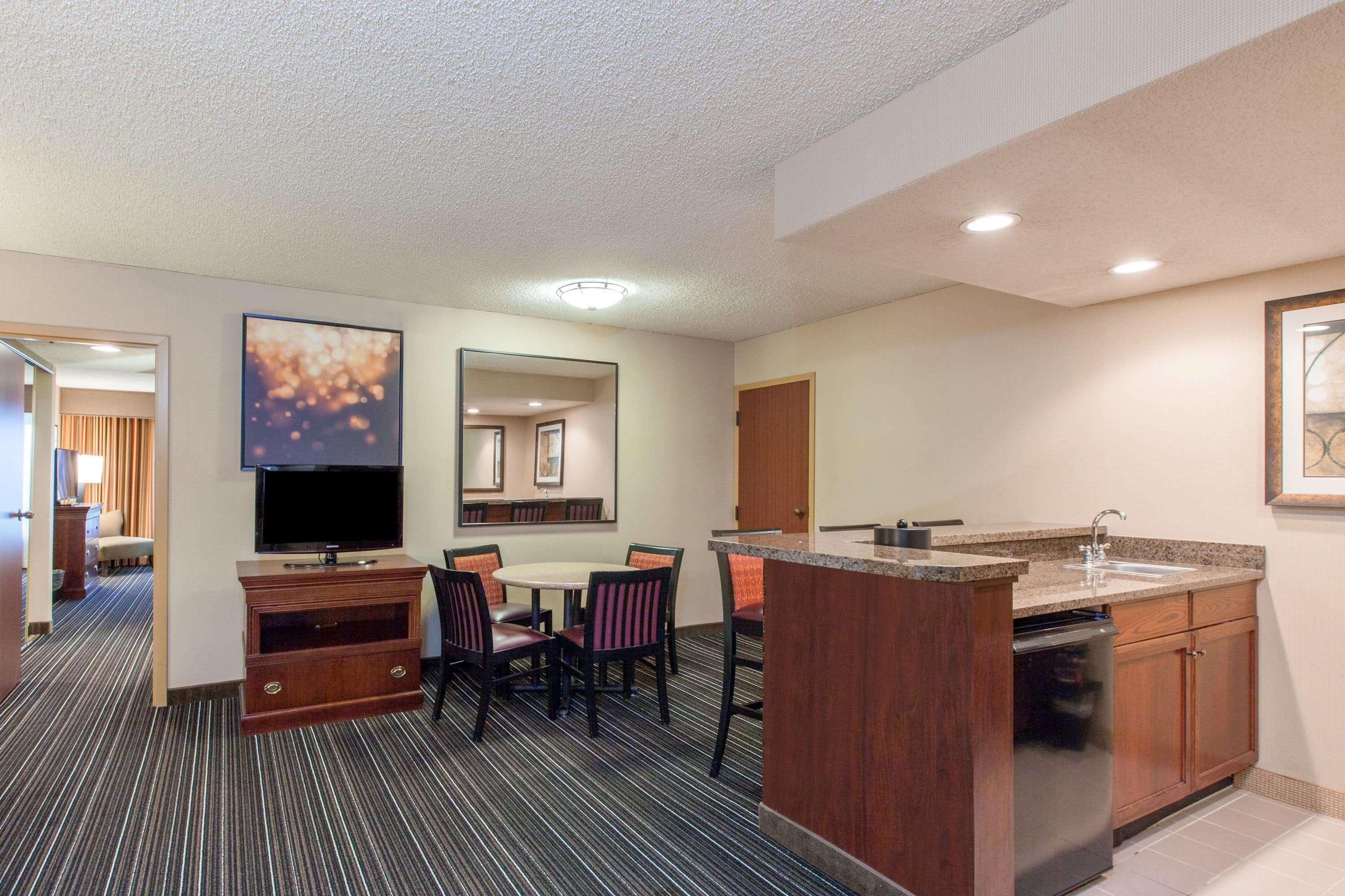 Sonesta Suites Dallas Park Central Eksteriør bilde